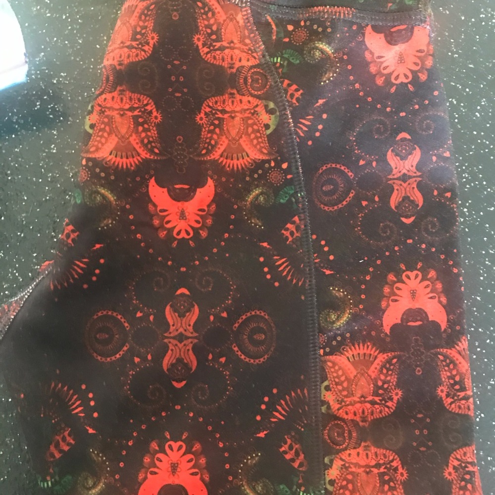 Jade Capri Leggings
